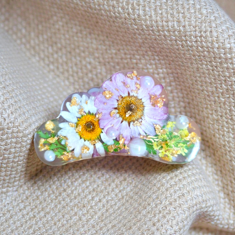 Floral Daisy Resin Hair Claw Clip Handmade